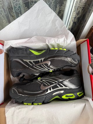 Nike Air Max Moto 2k Talla 44 Negras
