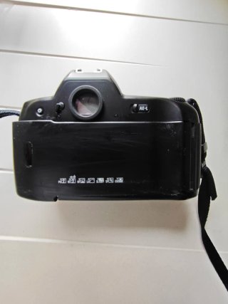 Cámara Nikon F90X con 2 Objetivos y Bolsa