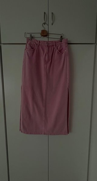 Falda vaquera rosa Stradivarius Talla M