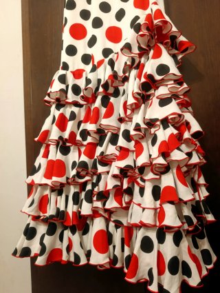 Vestido de Flamenca Lunares Rojo y Negro T.36