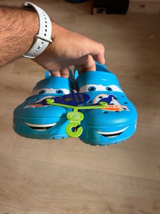 Crocs Cars Dinoco