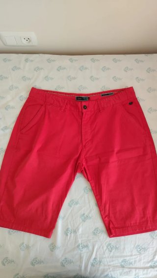 Bermudas FOREX Rojas Talla 38
