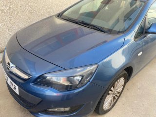 Opel Astra 2016 averiado