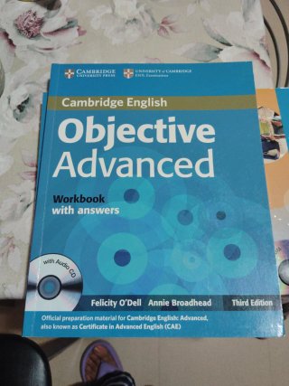 Activity book para examen advanced Cambridge