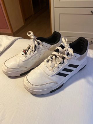 Zapatillas adidas Blancas y Negras