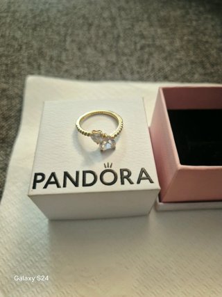 Anillo Pandora Corazón Doble Talla 14.1mm