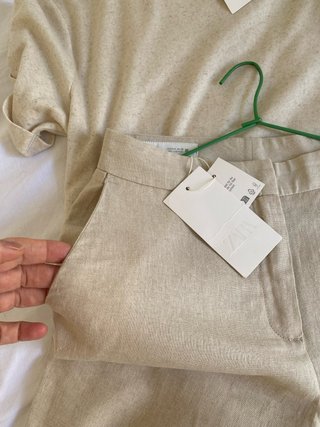 Pantalón lino Zara beige
