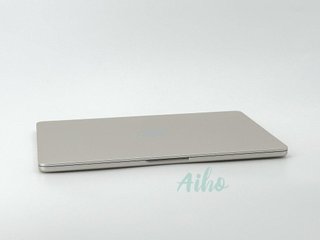 MacBook Air 13" M4 (2025) 10 CPU/8 GPU núcleos - SSD 256GB - 16GB RAM - Dorado