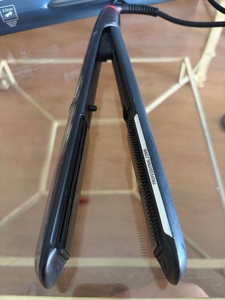 Plancha de pelo Rowenta Optiliss + Karl Lagerfeld