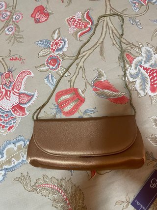 Bolso de fiesta dorado