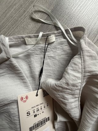 Conjunto Zara gris talla S