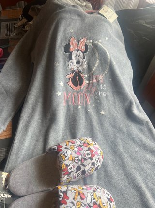 Camisón Minnie Mouse Talla M + Zapatillas Mujer Ta