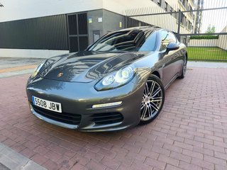 Porsche Panamera 2016