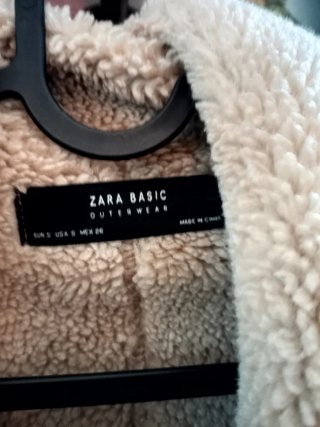 Chaqueta de Borreguillo Zara