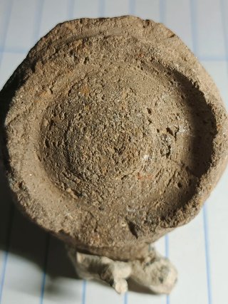 Pieza de cerámica antigua