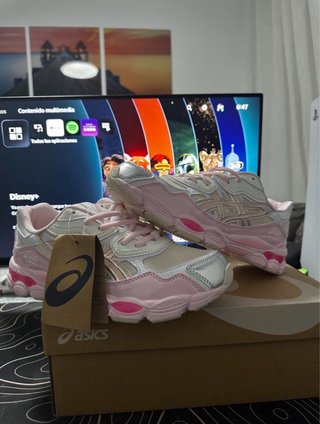 Asics Gel NYC Rosas