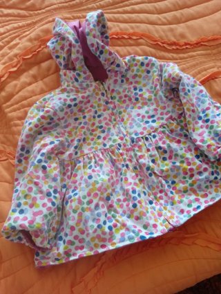 Conjunto de Corta-Vento e Camisola Rosa