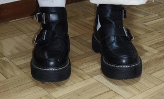 Zapatos Negros con Hebillas