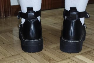 Zapatos Negros con Hebillas