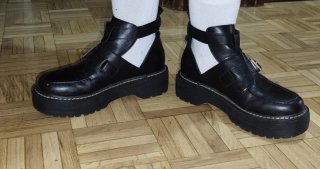 Zapatos Negros con Hebillas
