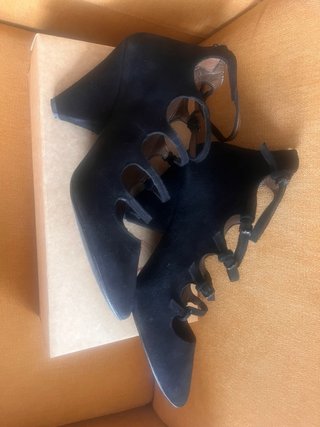 Zapatos de tacón Zara ante negro talla 38