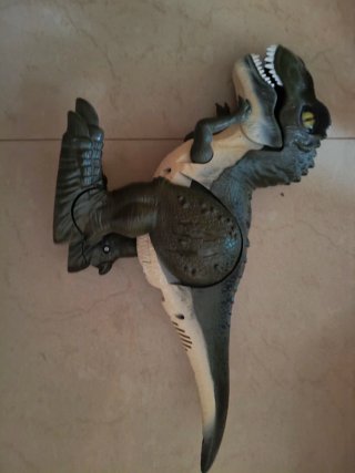 Dinosaurio de juguete