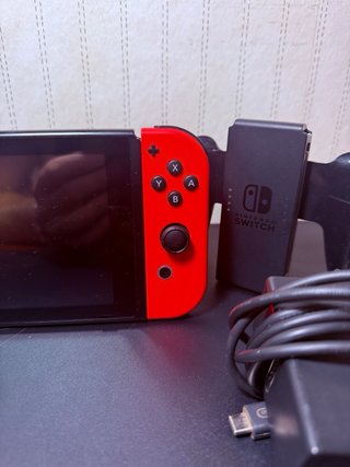 Nintendo Switch Azul/Rojo + Accesorios