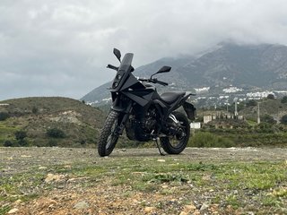 Rieju Aventura Negra y Gris
