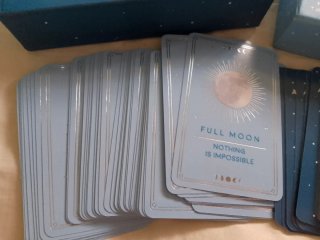 Oráculo Lunar Oracles. Set de 100 cartas