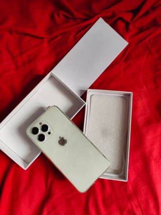 Réplica de iPhone 14 Pro Max