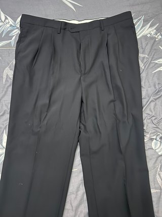 Traje negro de hombre