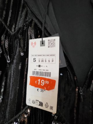 Vestido fiesta lentejuelas flecos Zara