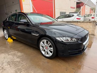 Jaguar XE 2016