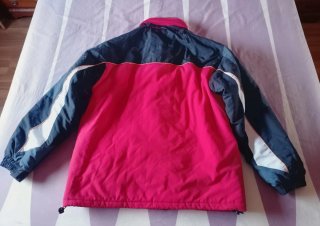 Cazadora de nieve Talla M (equivale a L)