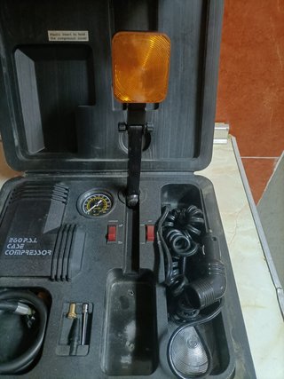 Compresor Aire Portátil 12V 260 PSI
