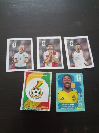 Vendo 3 cromos. Cocacola mundial de fútbol 2026