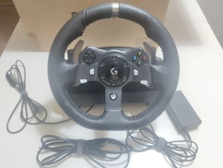Volante Logitech completo