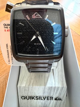 Reloj Quiksilver Negro