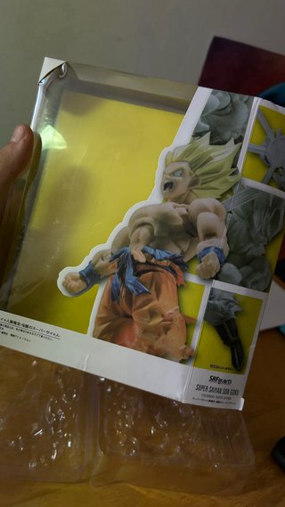 Shfiguarts Goku Figura de Acción
