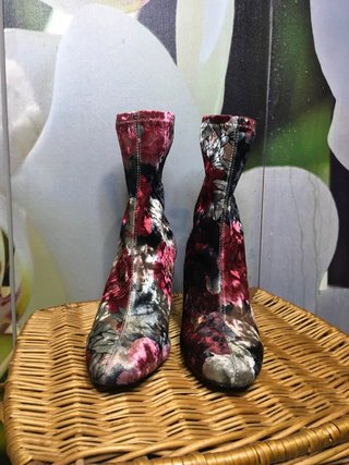 Botines de Terciopelo Floreado Talla 41