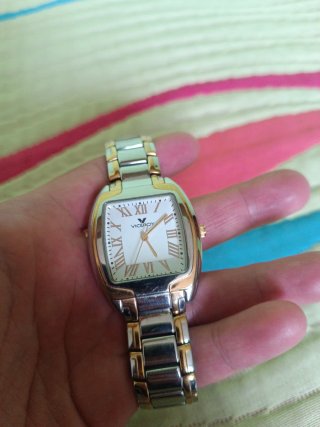 Reloj Viceroy bicolor unisex muy bonito