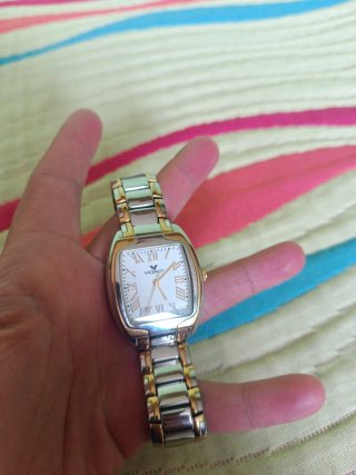 Reloj Viceroy bicolor unisex muy bonito