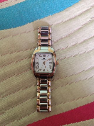 Reloj Viceroy bicolor unisex muy bonito