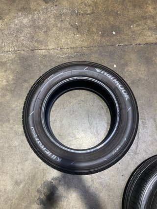 185 65 15 hankook rueda vendida