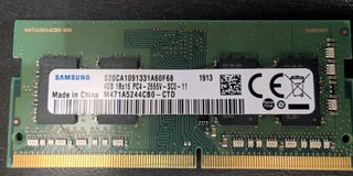 Samsung 4GB DDR4 Portátil RAM M471A5244CB0-V05