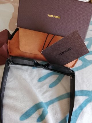 Gafas de sol Tom Ford negras