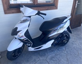 Yamaha Jog RR
