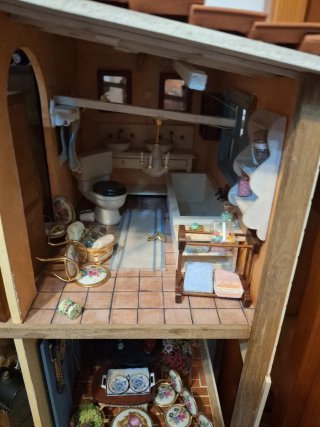 Casa de Muñecas con Tejado de Teja Natural
