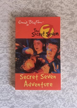 Livro Estrangeiro - Inglês - Secret Seven Adventur