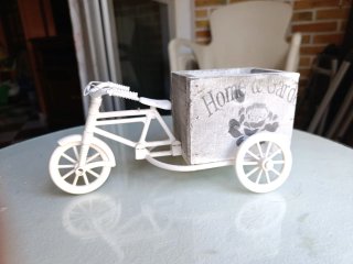 Bicicleta Decorativa de Madera Blanca